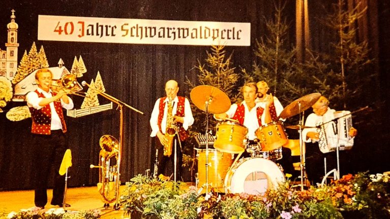 1990 – 40 Jahre Schwarzwaldperle – v.l. Franz Scherer, Klaus Weber, Dieter Unna, Josef Neugebauer, Lothar Wehrle